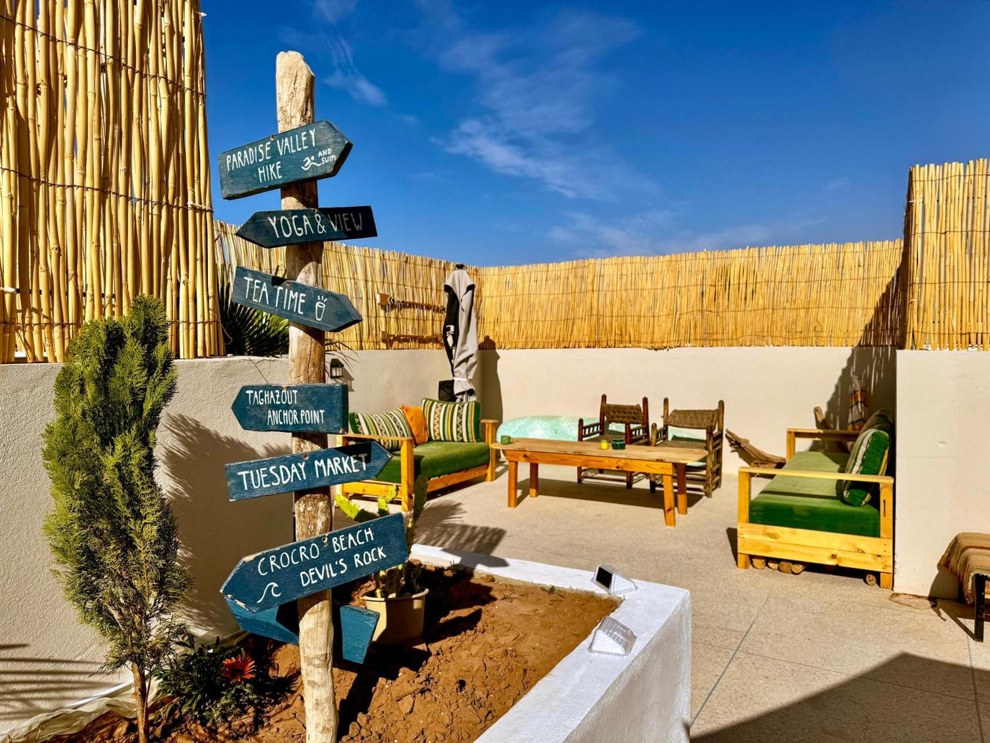 Ocean Surf House Hostel Tamraght Kültér fotó
